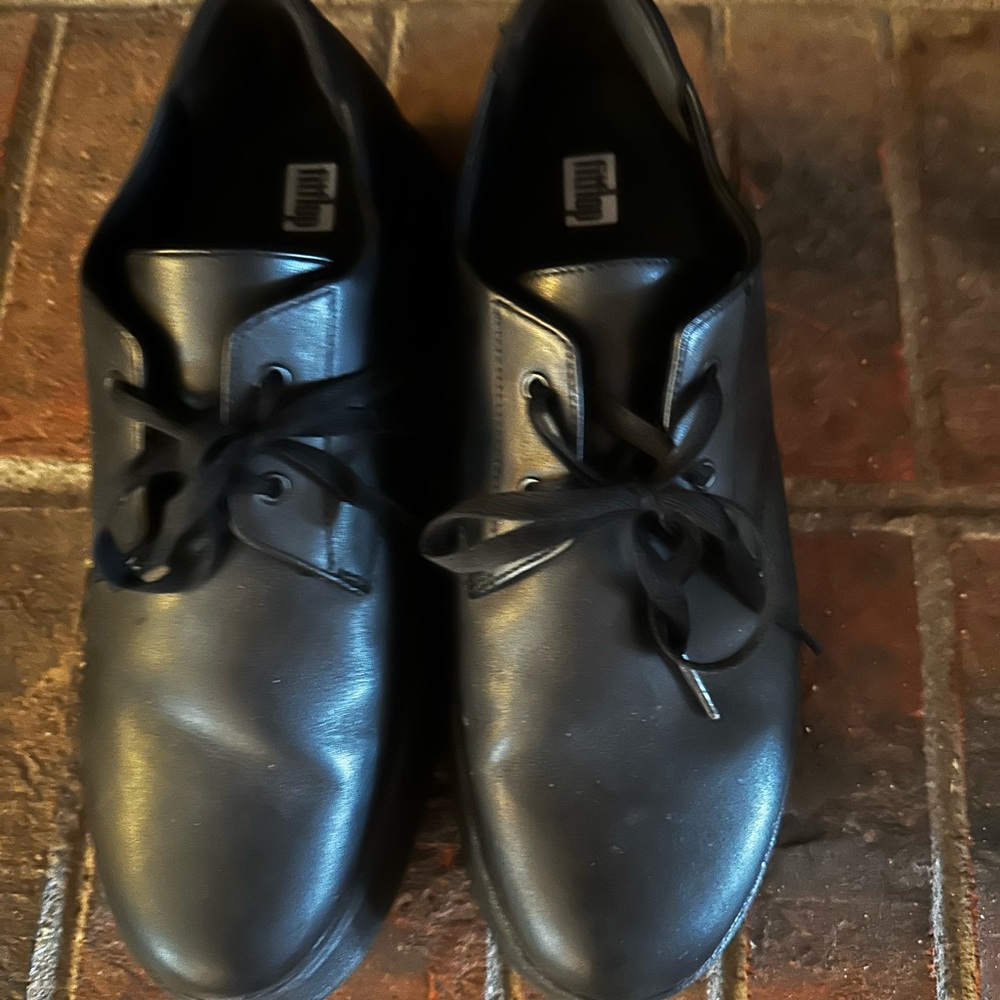 Fitflop size 9 Eu size 41. Fits more like 9 1/2